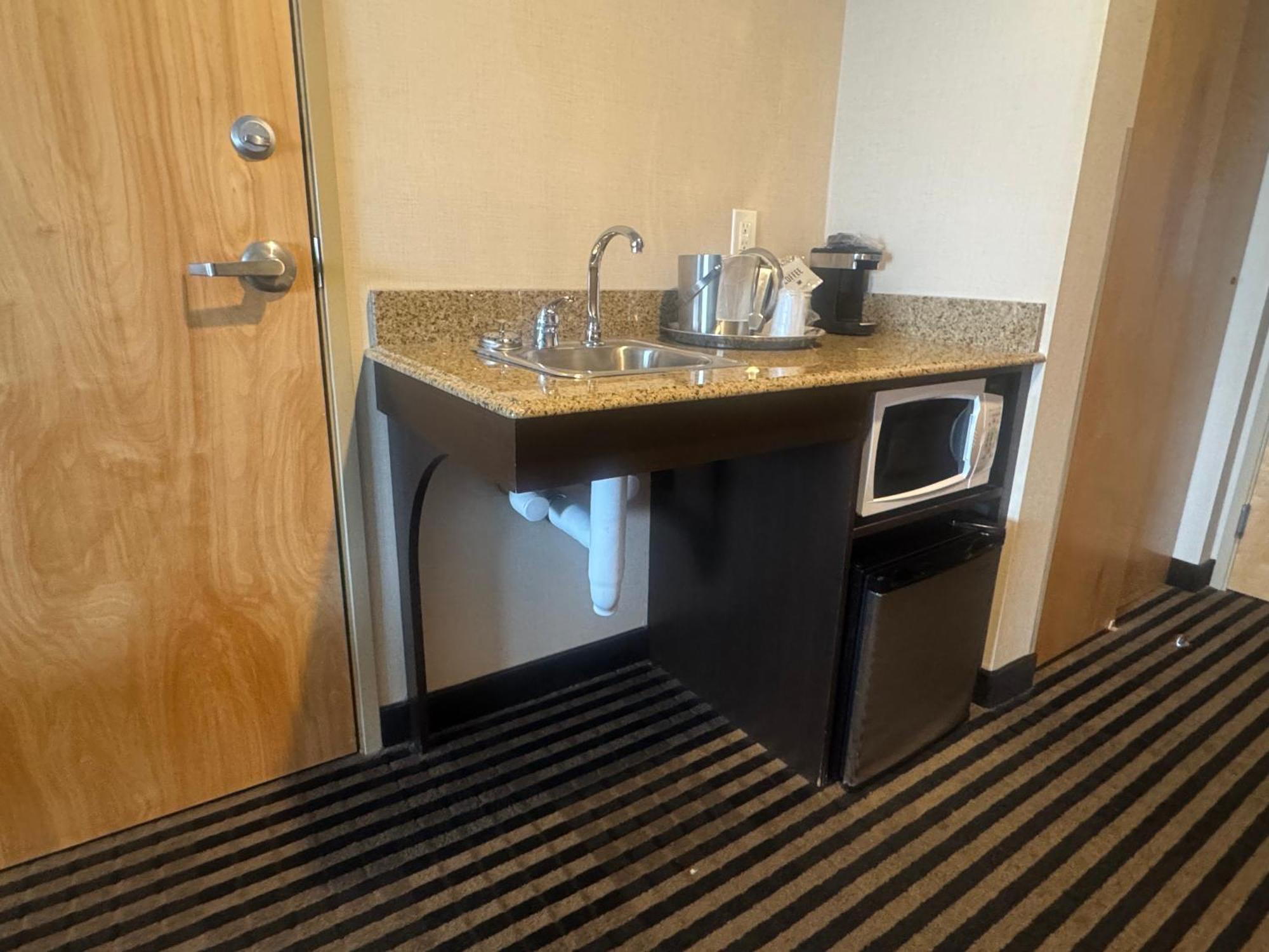 Hotel Sonesta Essential Indianapolis Airport Plainfield Esterno foto